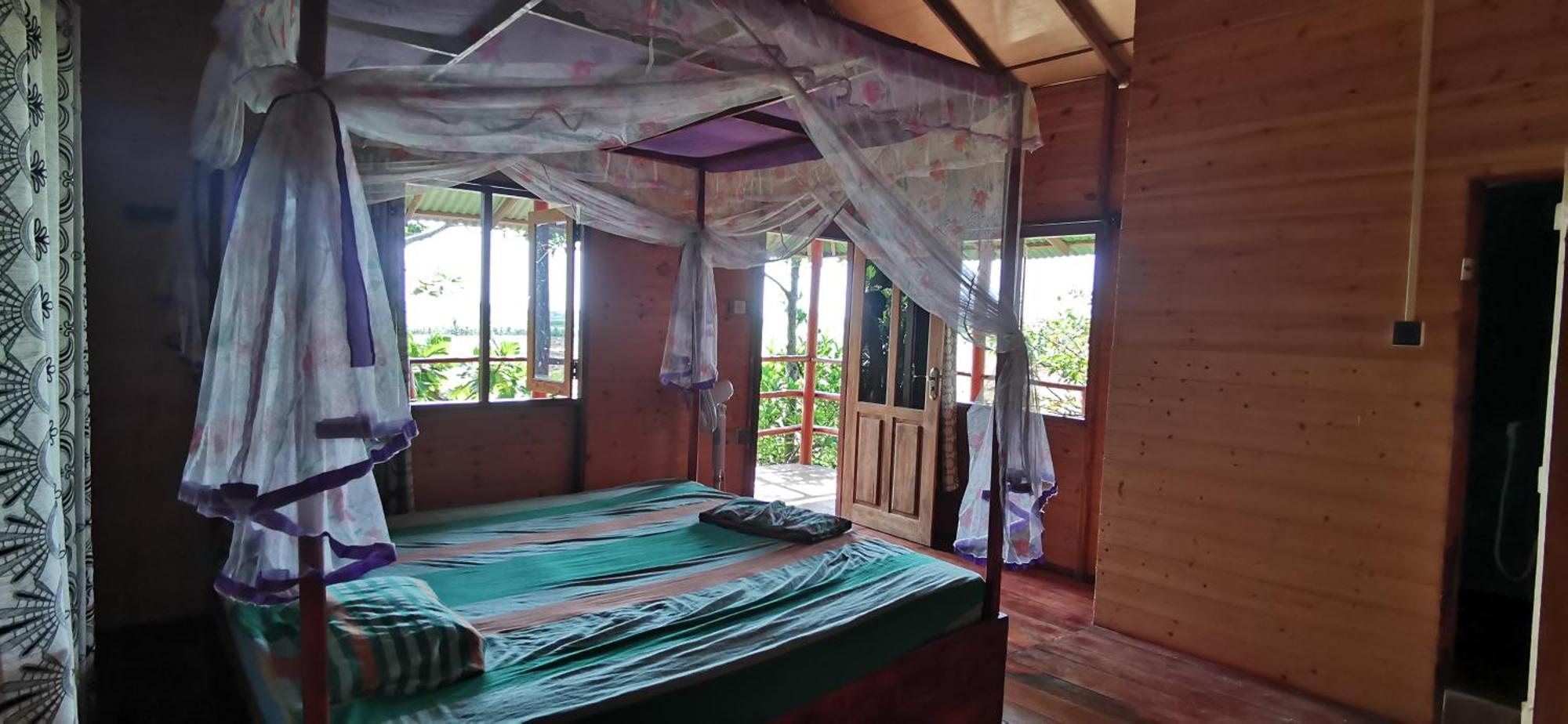 Lake Side View Cabana Tissamaharama Rum bild
